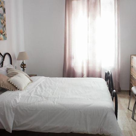 Apartamento Blue Island Batsíon Exterior foto