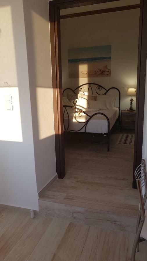 Apartamento Blue Island Batsíon Exterior foto