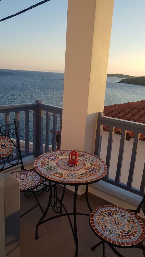 Apartamento Blue Island Batsíon Exterior foto